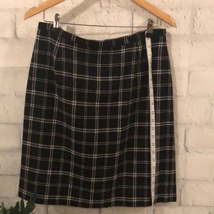 Wool skirt